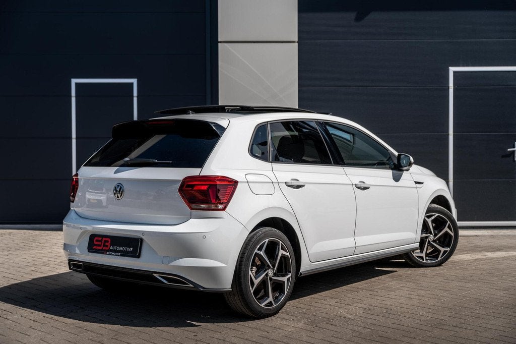 Volkswagen Polo 1.0 TSI Highline R Line|Keyless|Pano|Vol!, 1095 kg, Wit, Bedrijf, 3 cilinders