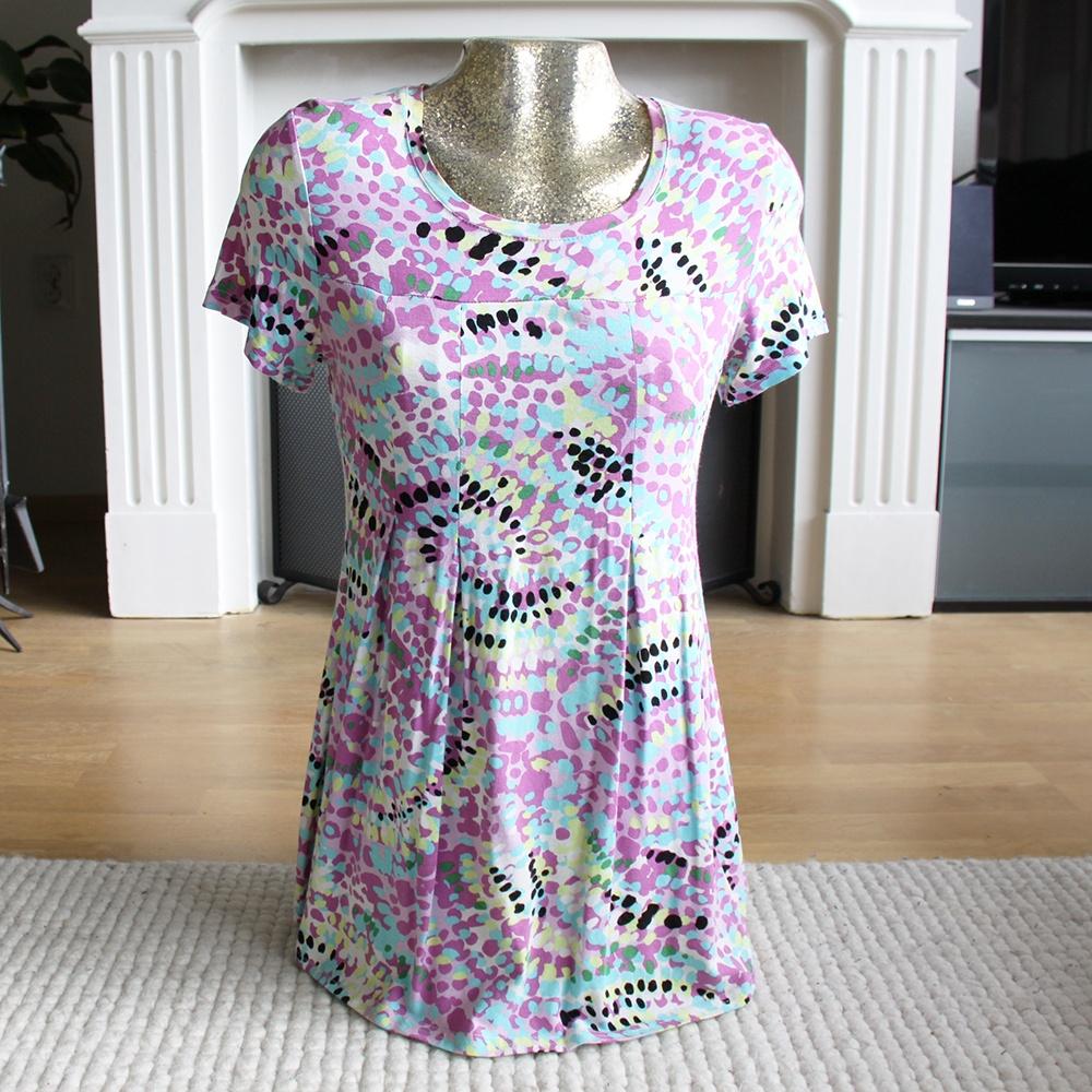 Kleurige M&S Top (M) € 15,-, Kleding | Dames, Tops, Maat 38/40 (M), Overige kleuren, Ophalen of Verzenden, Zo goed als nieuw