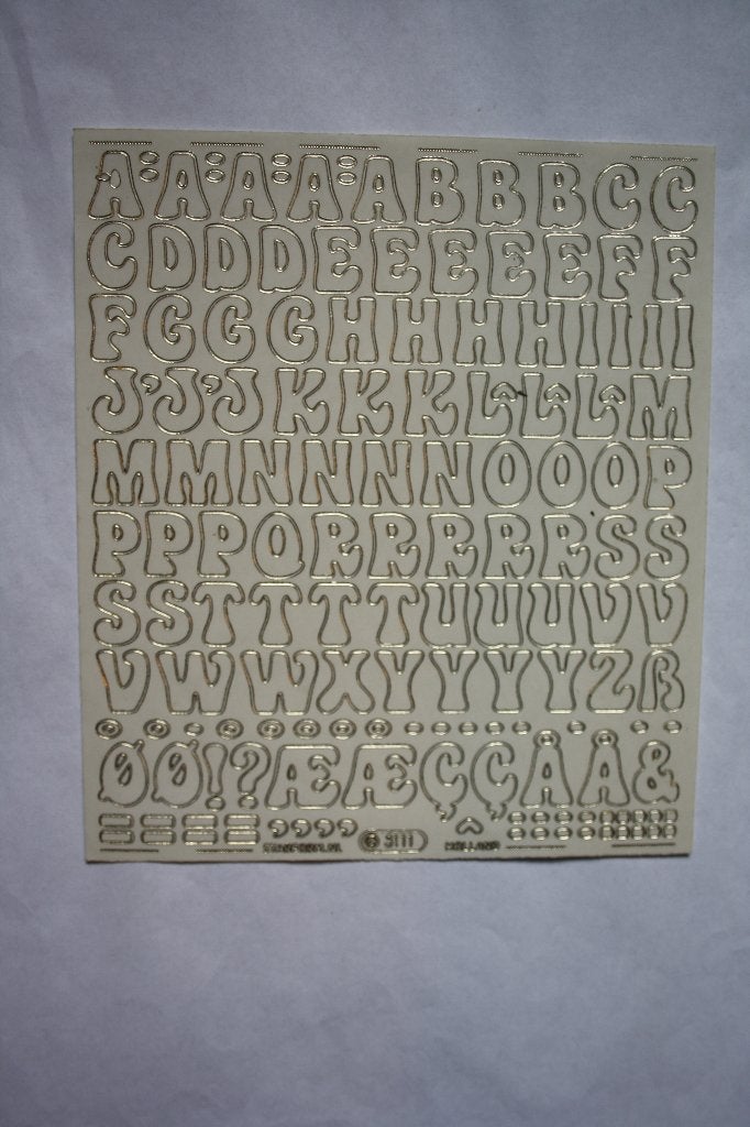 1st. Hoofdletters goudkleur hoog 2cm siersticker creme 8482e, Ophalen of Verzenden, Nieuw, Overige thema's, Overige typen