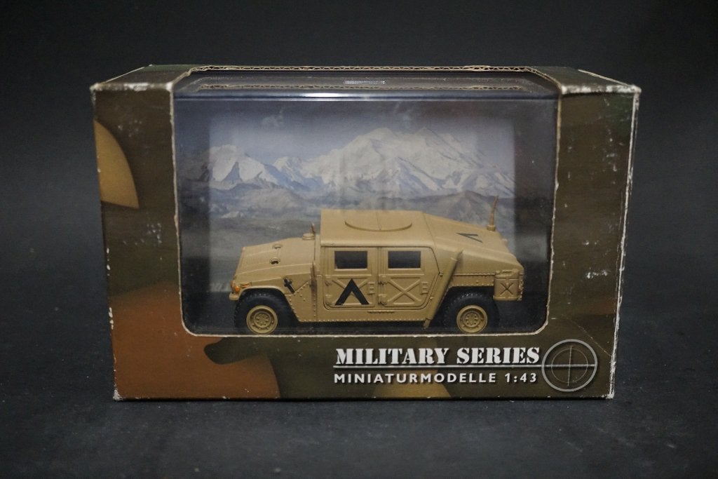 Schuco Hummer desert storm 1991 - 1/43 - TOP, Hobby en Vrije tijd, Modelauto's | 1:43, Ophalen of Verzenden, Zo goed als nieuw