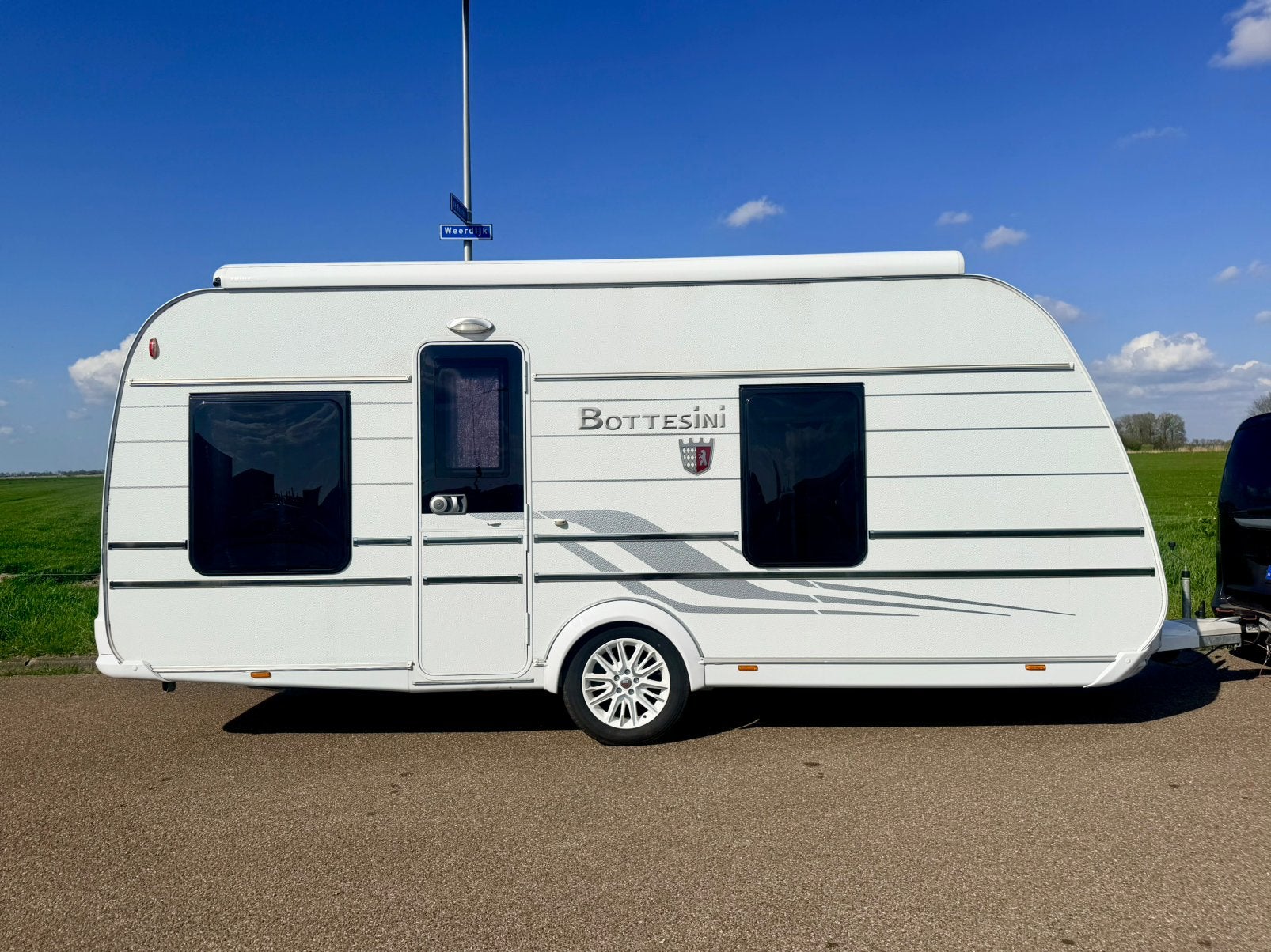 Tabbert Bottesini 490 TD bj 2021 – Model 2022 AIRCO LUIFEL, Caravans en Kamperen, Vast bed, Tabbert, Particulier, 4 tot 5 meter