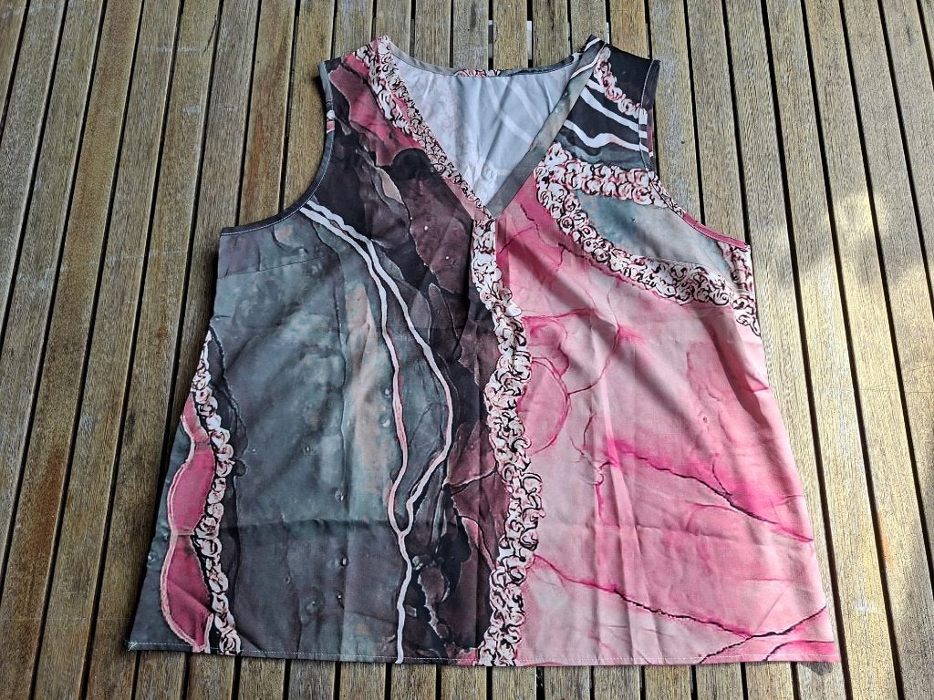 Leuke Top maat 1XL !!, Kleding | Dames, Tops, Ophalen of Verzenden, Zo goed als nieuw, Maat 46/48 (XL) of groter, Zonder mouw