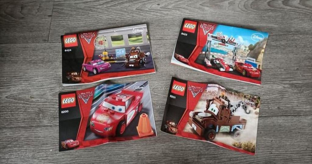 👦4 cars 2 lego bouwboekjes👧, Verzenden, Zo goed als nieuw