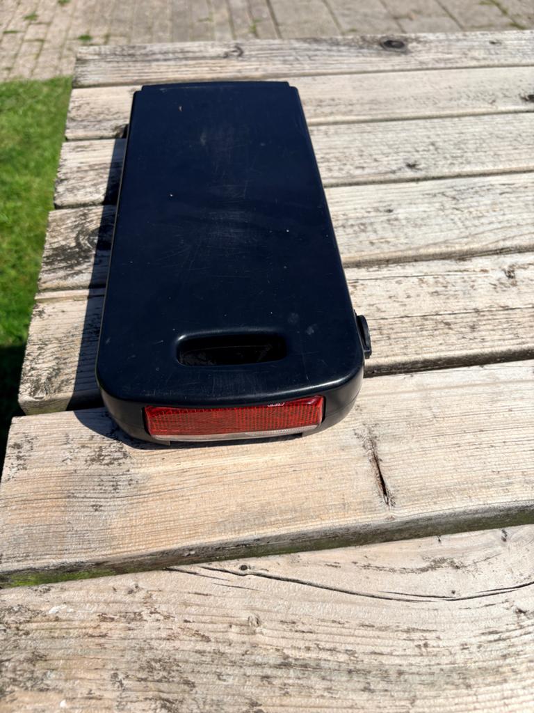 Accu Qwic Smart Lithium-Ion Battery Pack 36V/13.6Ah, Fietsen en Brommers, Ophalen of Verzenden, Gebruikt