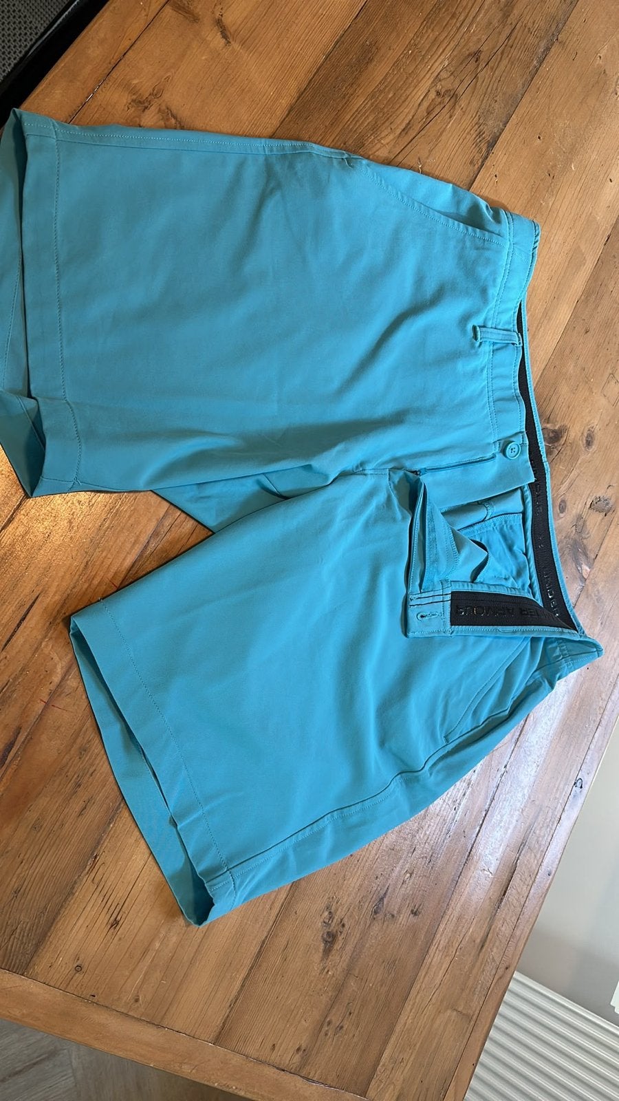 Heren golf shorts - Turquoise - Under Armour, Ophalen of Verzenden, Zo goed als nieuw, Maat 52/54 (L), Overige kleuren
