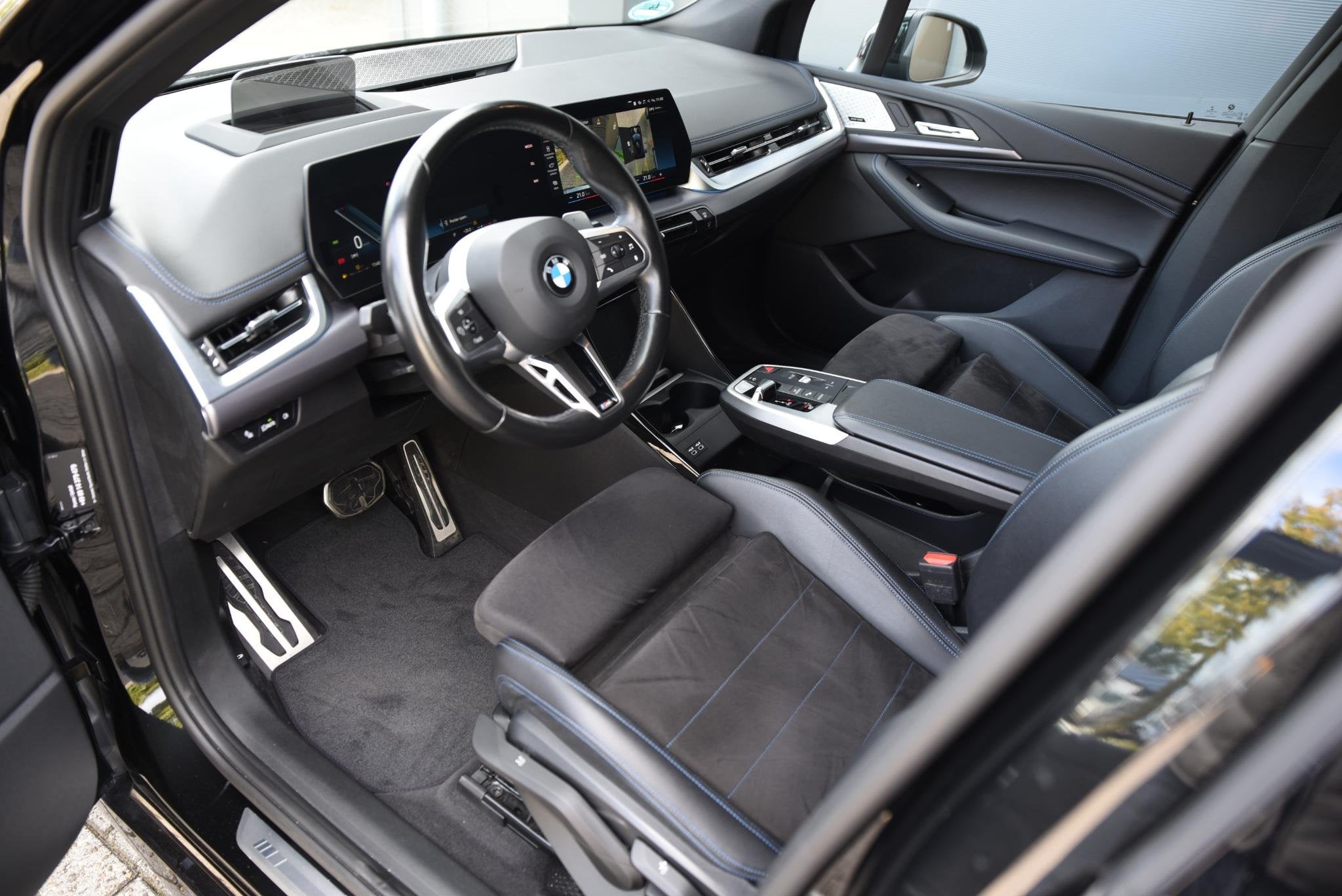 BMW 2-serie Active Tourer 223i M Sport - Trekhaak - Massage, Auto's, Gebruikt, Euro 6, 4 cilinders, Alcantara