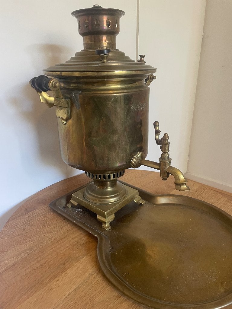 Antieke Russische Samovar, eventueel met servies, Ophalen