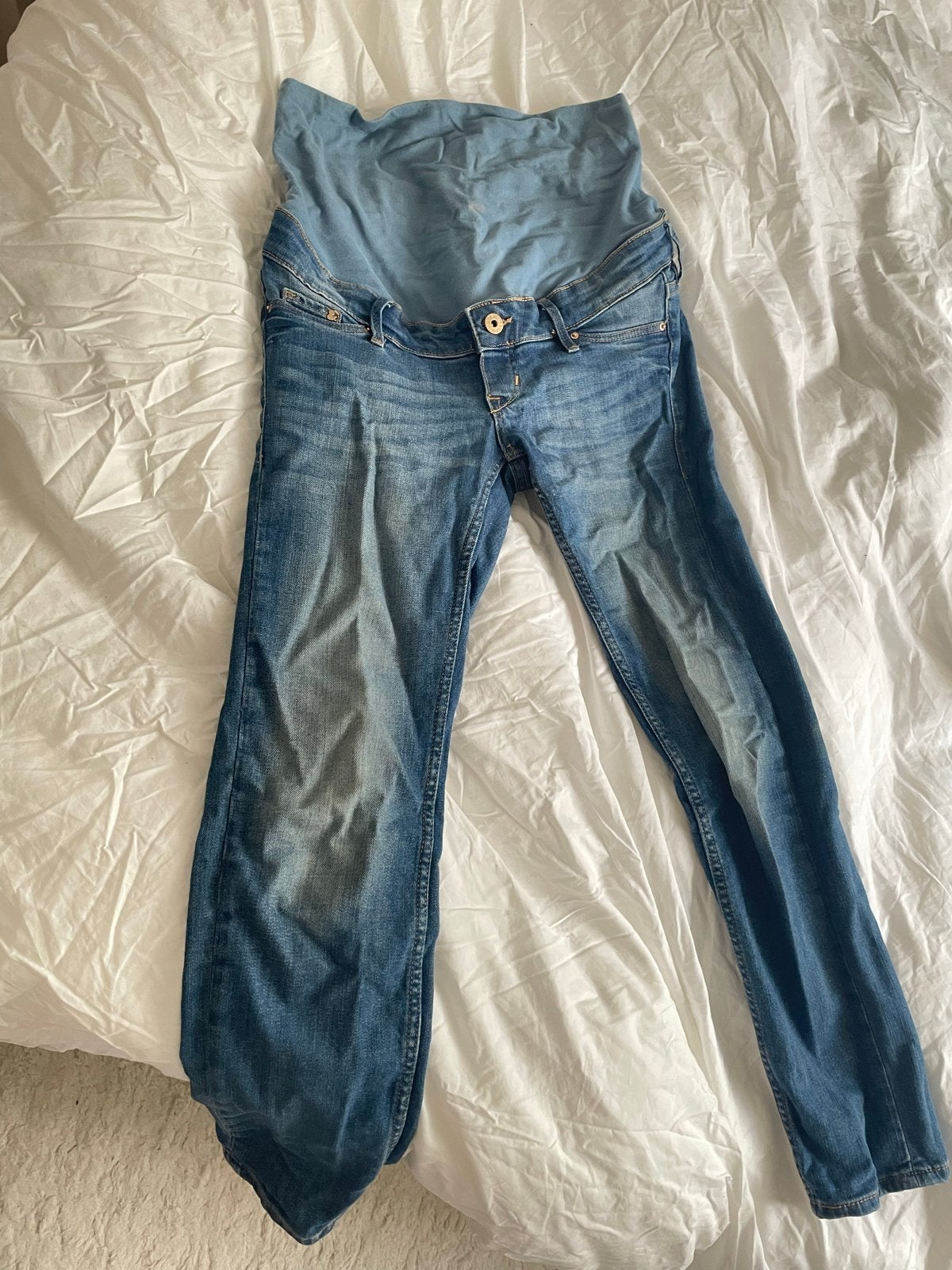 3 Zwangerschapsbroeken: H&M Mama Skinny Jeans & HEMA Jogger, Kleding | Dames, Blauw, Ophalen of Verzenden, Maat 36 (S), Gedragen