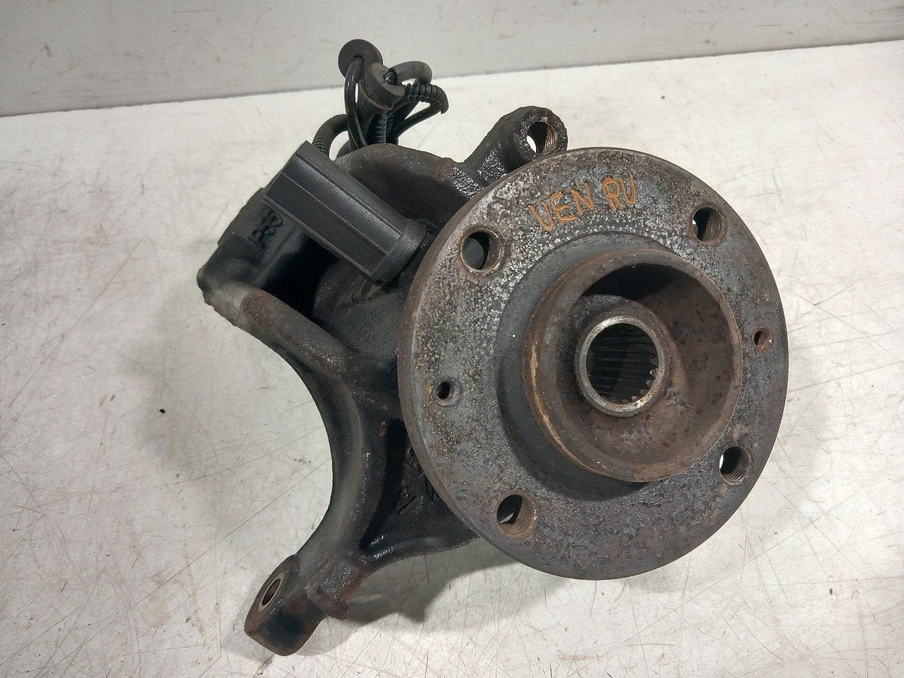 Wielnaaf rechts voor Peugeot 2008, Onderdelen@venauto.nl, Van der Ven Autorecycling B.V., Gebruikt, Ettenseweg 76, 4706 PB Roosendaal, The Netherlands