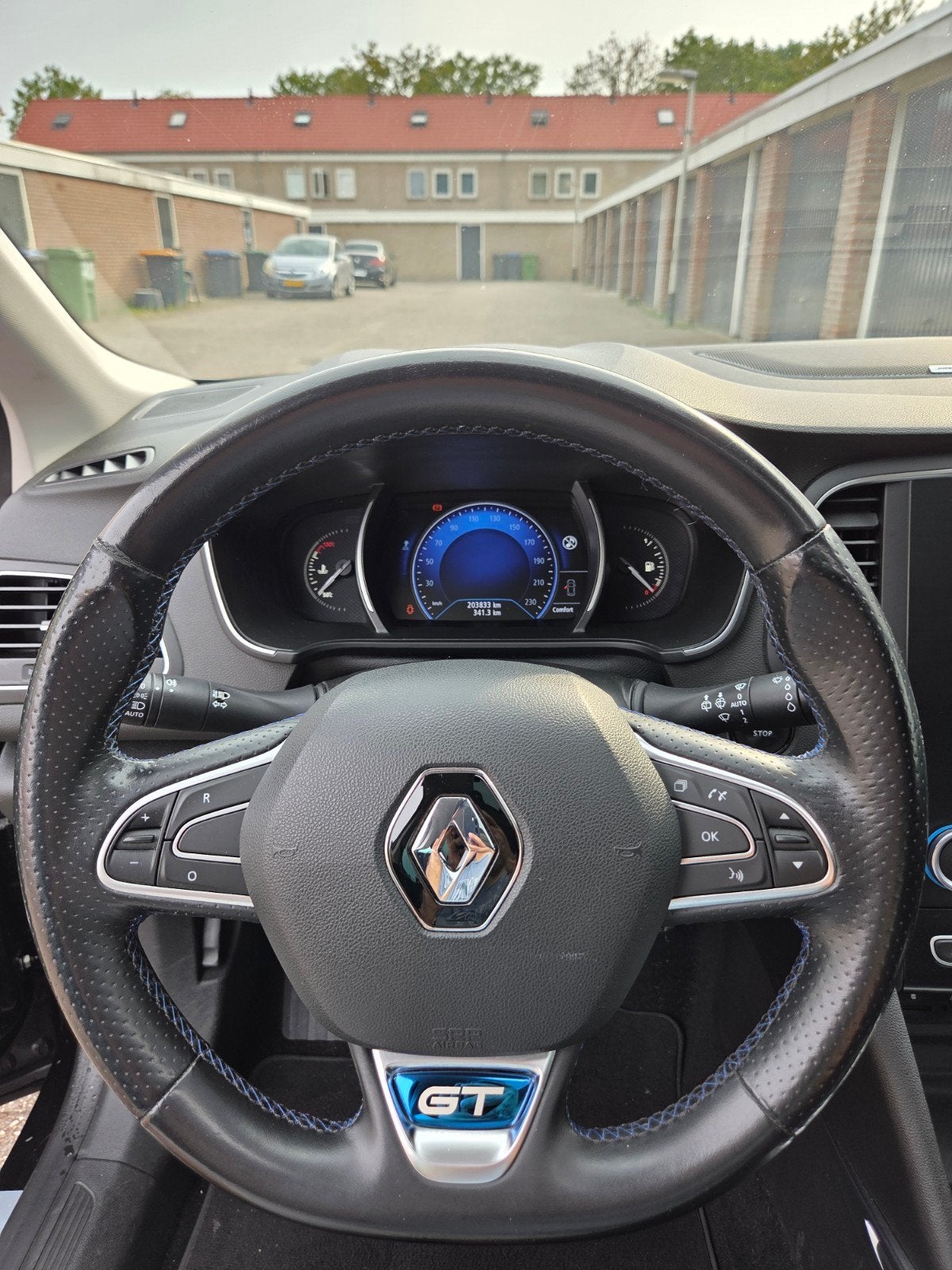 Foto 18 van Renault Mégane 1.2 16V 97KW HB 2017 Zwart