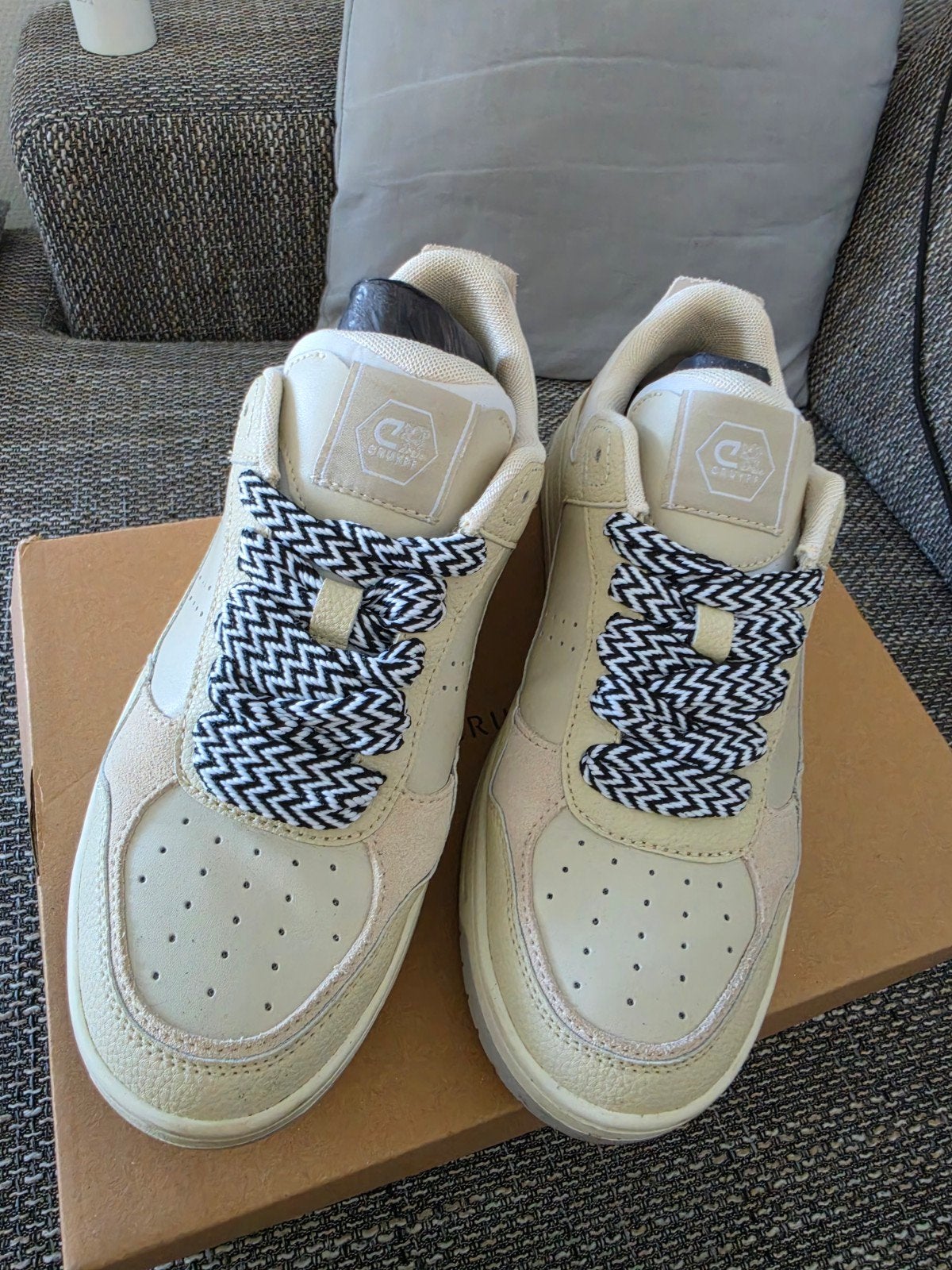 Cruyff Nemes Skater Sneakers - Crème, Maat 39, Kleding | Dames, Schoenen, Cruyff, Beige, Nieuw, Ophalen of Verzenden