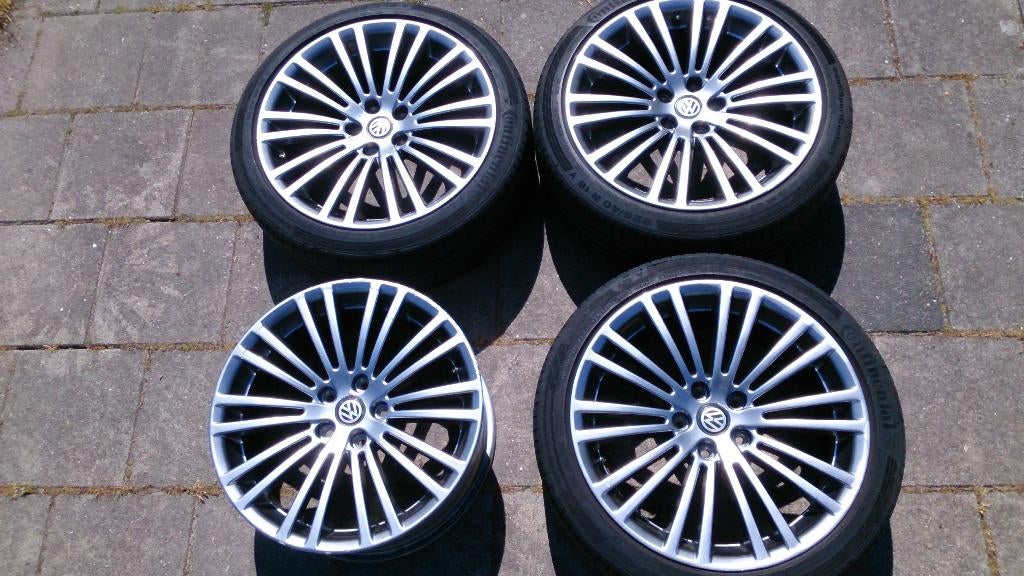 Velgen voor een VW Golf 5 R32 5x112 18 inch, Ophalen of Verzenden, Gebruikt