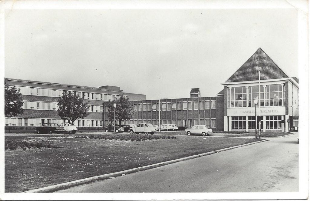 Nijmegen (Gld.) St. Canisius Ziekenhuis, Auto's, 1970, Ophalen of Verzenden, 1960 tot 1980, Ongelopen, Gelderland
