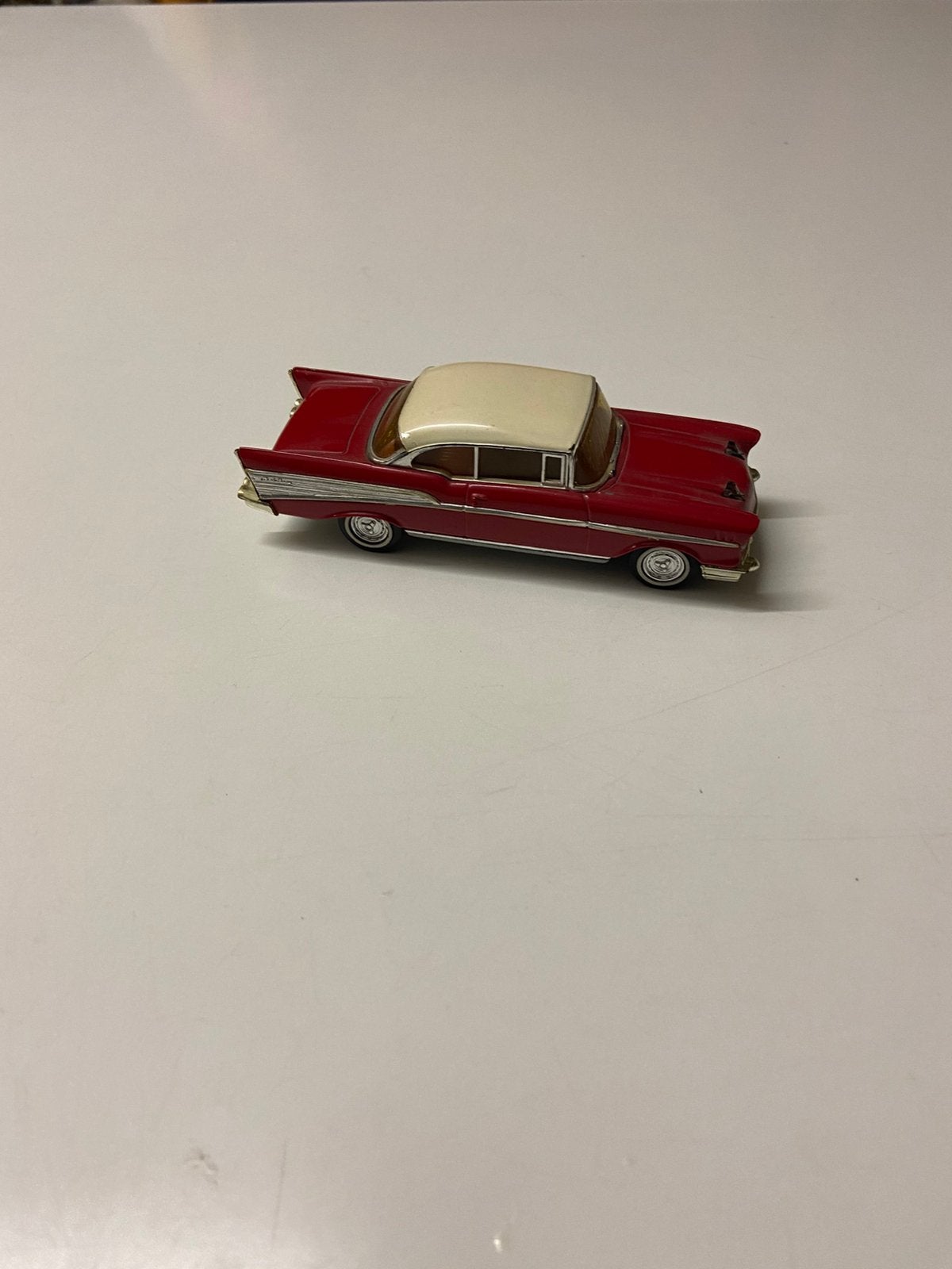 Dinky toy chevrolet bel air, Ophalen of Verzenden, Zo goed als nieuw, Auto, Dinky Toys