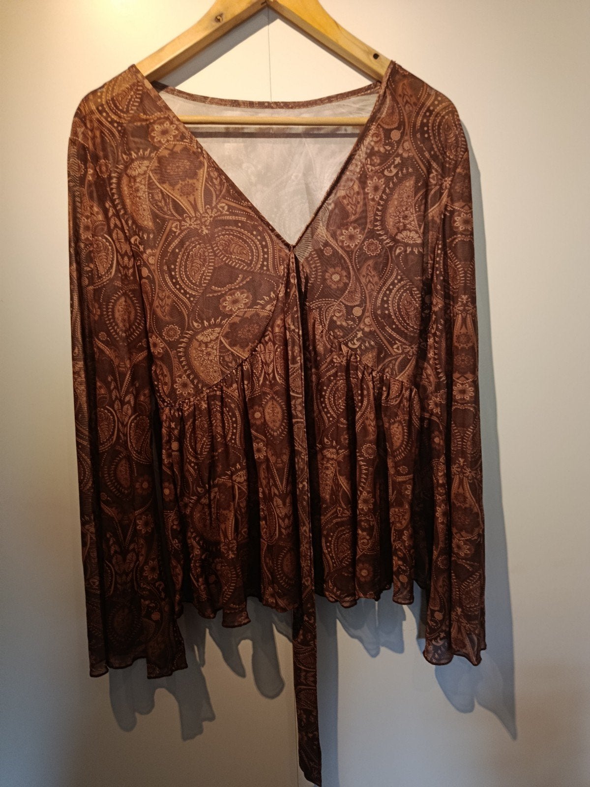 Top,, Kleding | Dames, Tops, Maat 38/40 (M), Bruin, Ophalen of Verzenden, Zo goed als nieuw