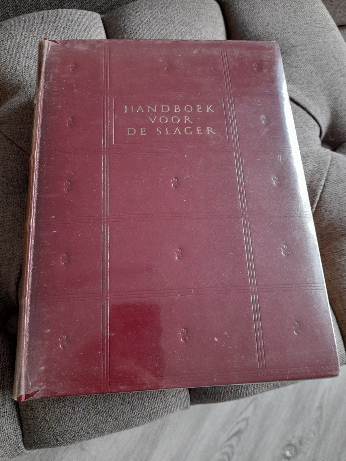 Handboek voor de Slager uit 1955 met originele hoes, Ophalen of Verzenden, Hoofdgerechten, Overige gebieden, Onbekend
