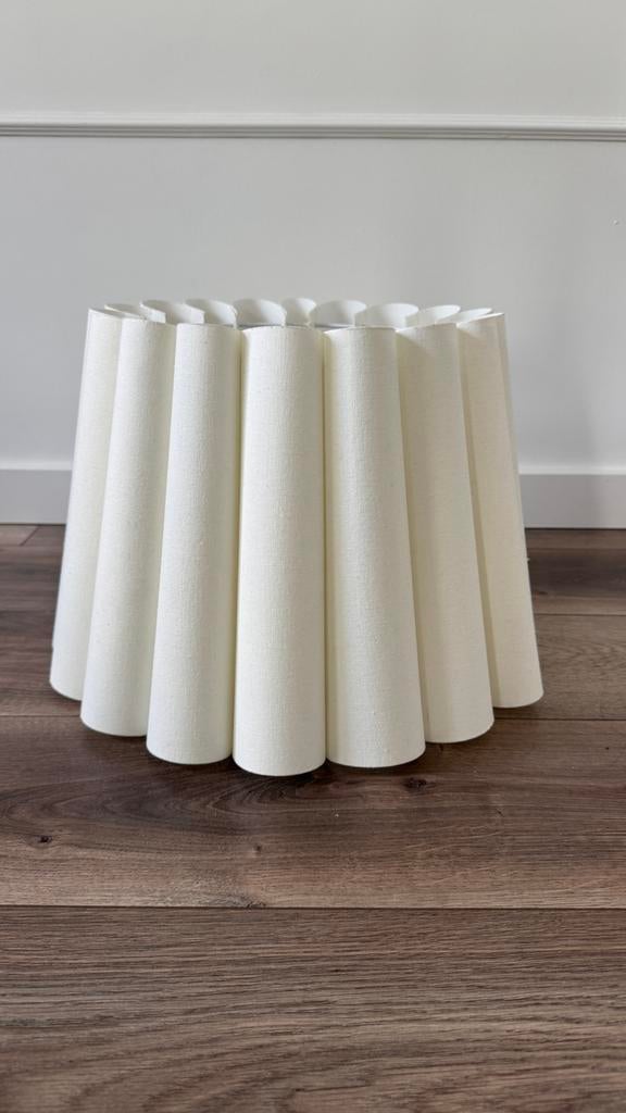 H&M Home Plissé Lampenkap - Plafondlamp - Crème, Ophalen, Zo goed als nieuw, Crème, Rond