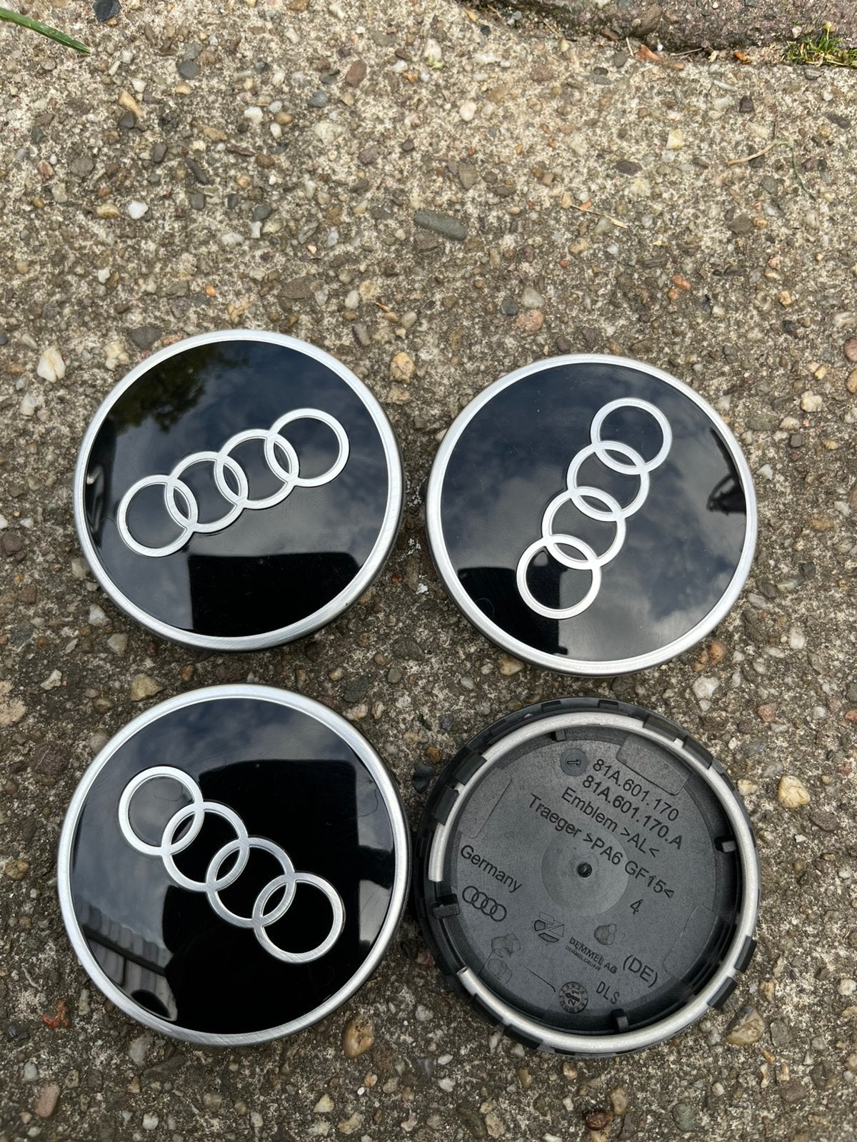 Audi Naafdoppen originel 61 mm, Auto diversen, Ophalen of Verzenden, Zo goed als nieuw