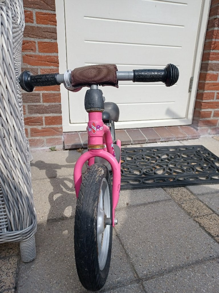 Loopfiets, roze, Ophalen, Gebruikt, Minder dan 16 inch
