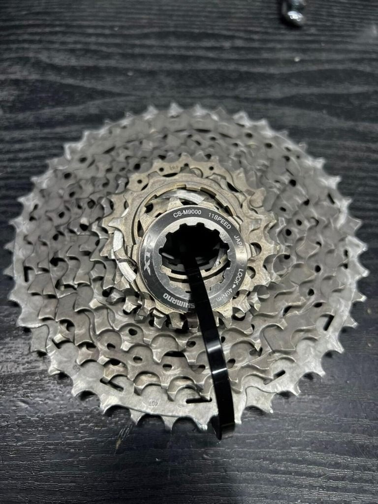 Shimano XTR versus DURA-ACE Di2 11-speed groepset, Fietsen en Brommers, Fietsonderdelen, Ophalen of Verzenden, Nieuw, Band