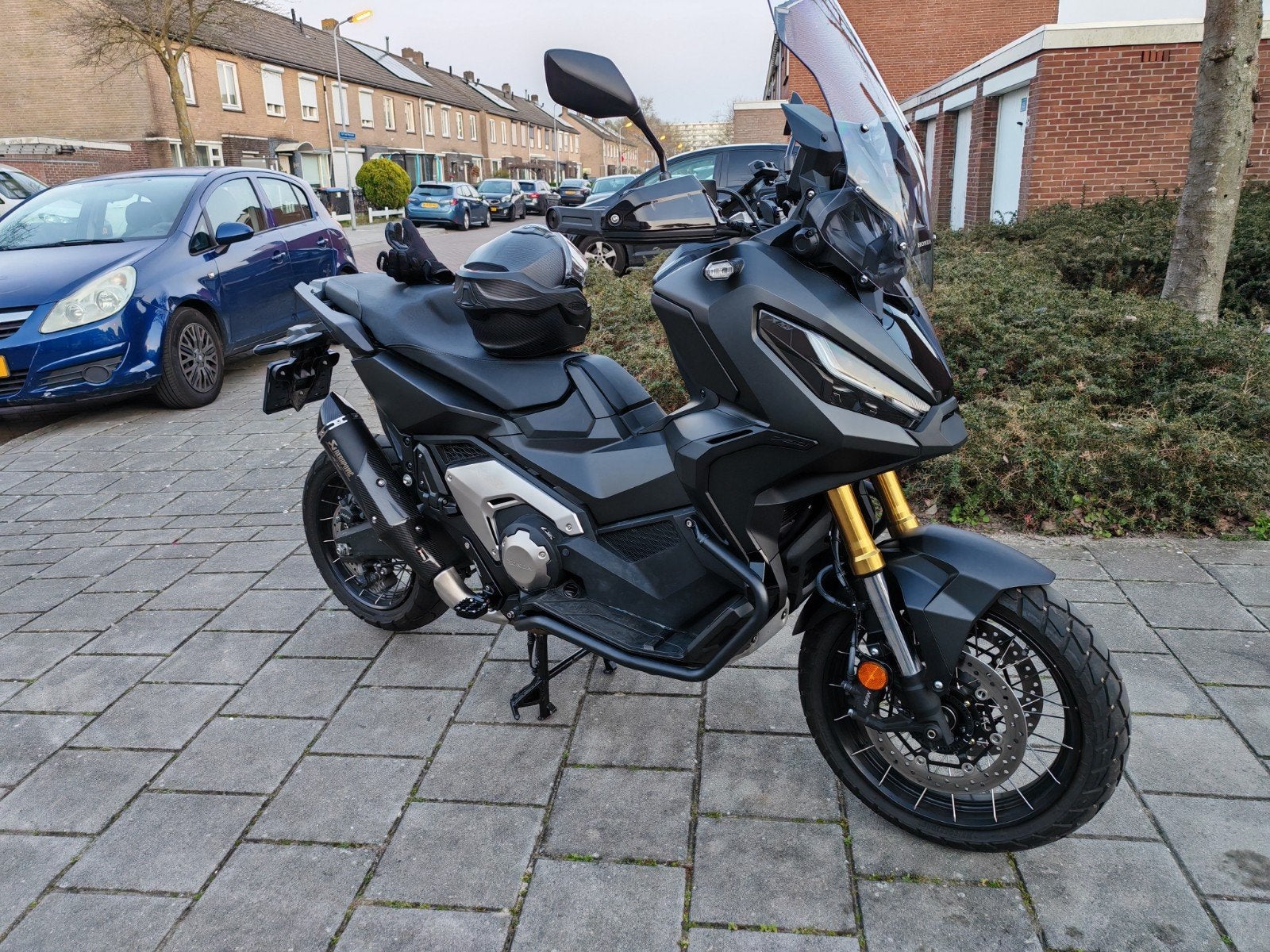 Honda X-ADV 750 – 08/2024 – Matzwart – 2.942 km, Gebruikt, Particulier, Meer dan 35 kW, Minimaal motorrijbewijs A2