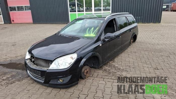Voorbumper van een Opel Astra, Auto-onderdelen, Carrosserie en Plaatwerk, Gebruikt, -, -, Opel