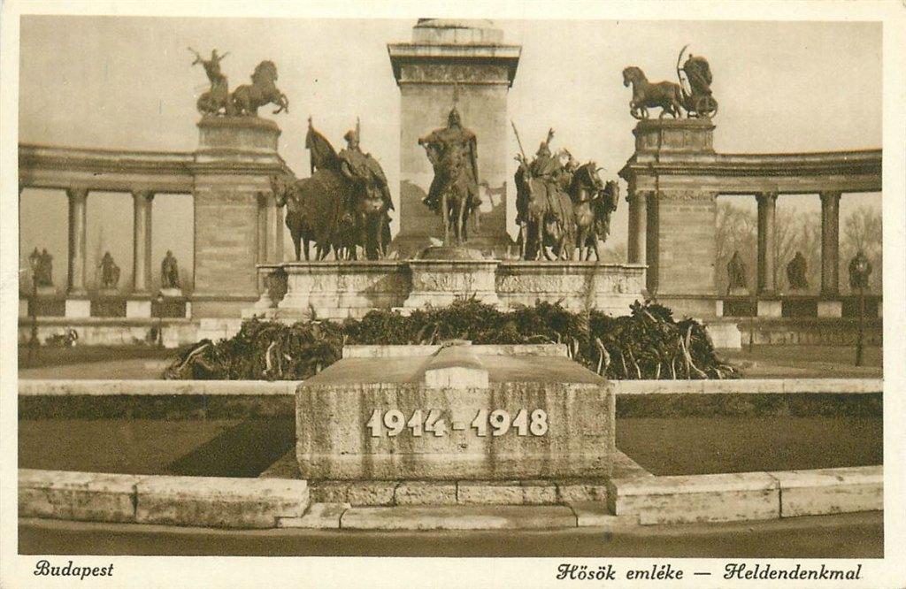 701-458-015 Budapest Heldendenkmal, Verzamelen, Ansichtkaarten | Buitenland, Verzenden, Voor 1920, Overig Europa