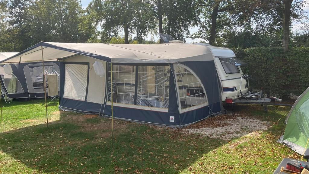 Wilk Stern 470, Vast bed, Rondzit, Particulier, 4 tot 5 meter