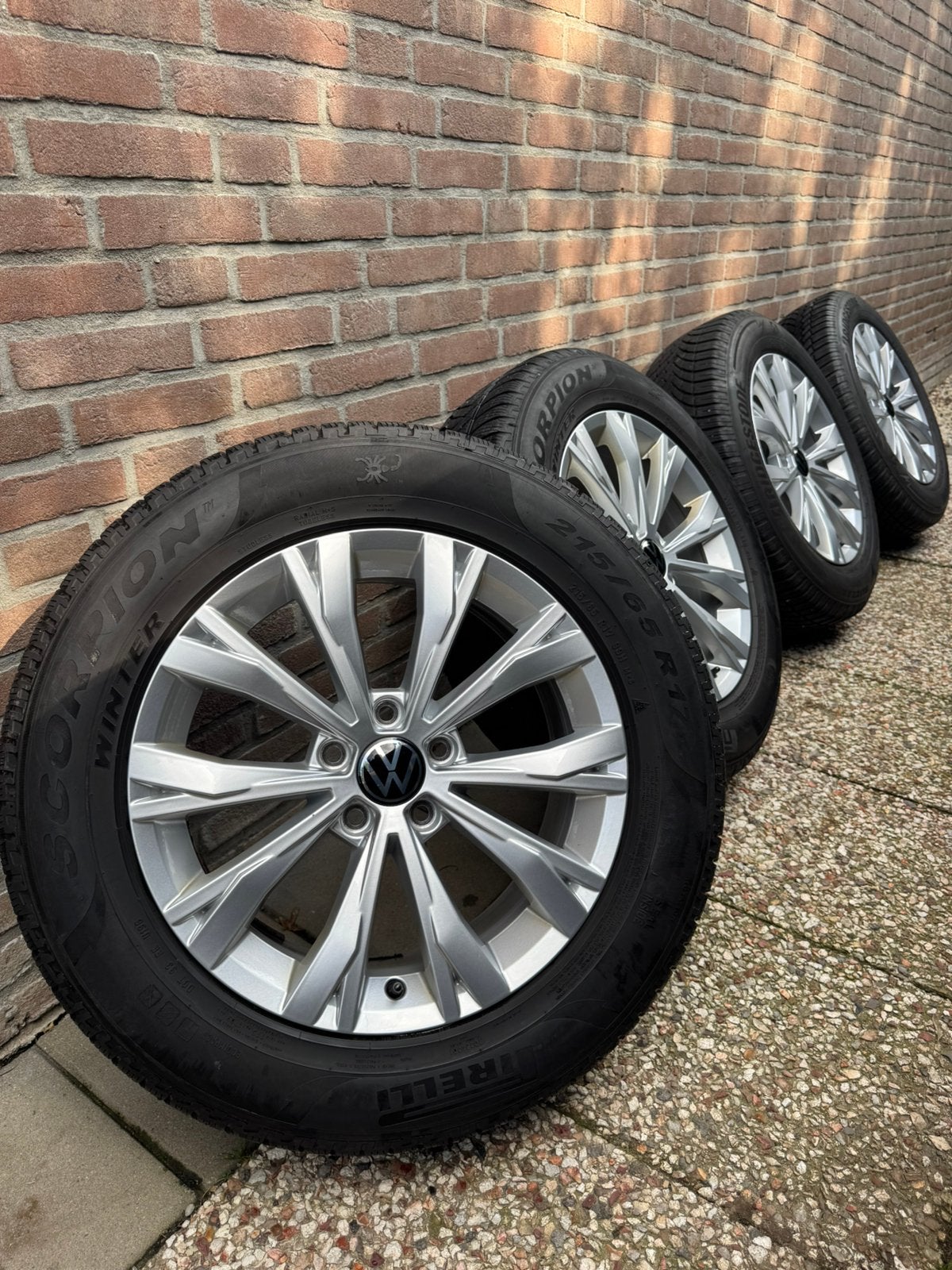 Originele Volkswagen Tiguan velgen 17 inch 5x112 | Z.G.A.N., Ophalen, 215 mm, Banden en Velgen, Nieuw