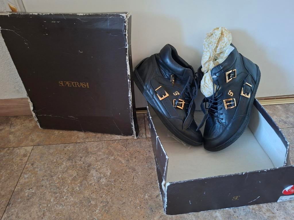 Leren sneakers van Supertrash met gouden details, Supertrash, Zwart, Ophalen of Verzenden, Sneakers of Gympen