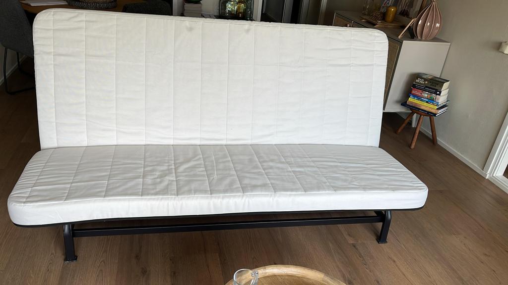 IKEA Beddinge slaapbank met matras, Huis en Inrichting, Slaapkamer | Slaapbanken, Ophalen, Gebruikt, Wit, Tweepersoons