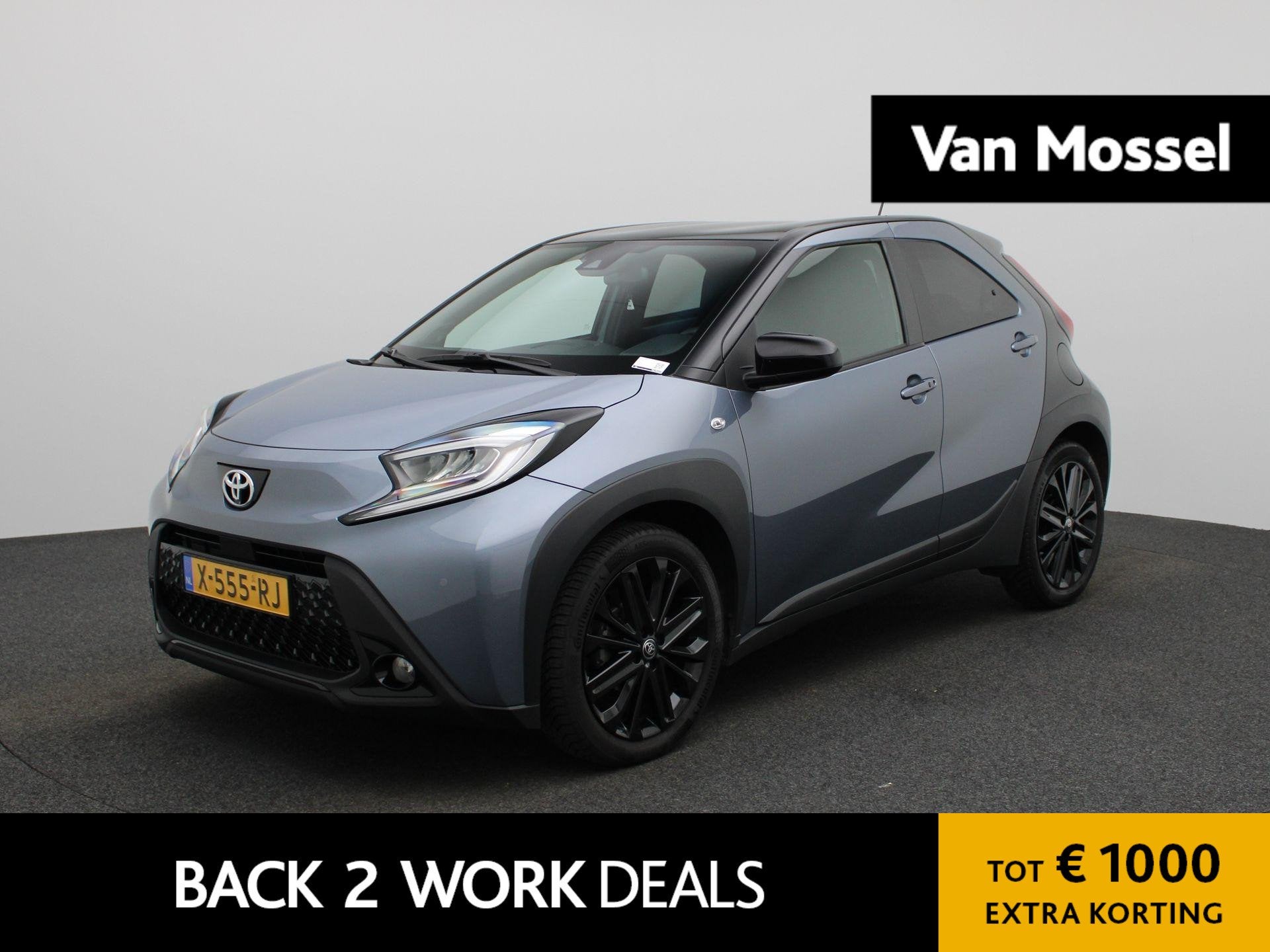 Toyota Aygo X 1.0 VVT-i MT Premium | JBL Audio | Camera | St, Auto's, Toyota, 12 maanden, Gebruikt, 4 stoelen, Leder en Stof