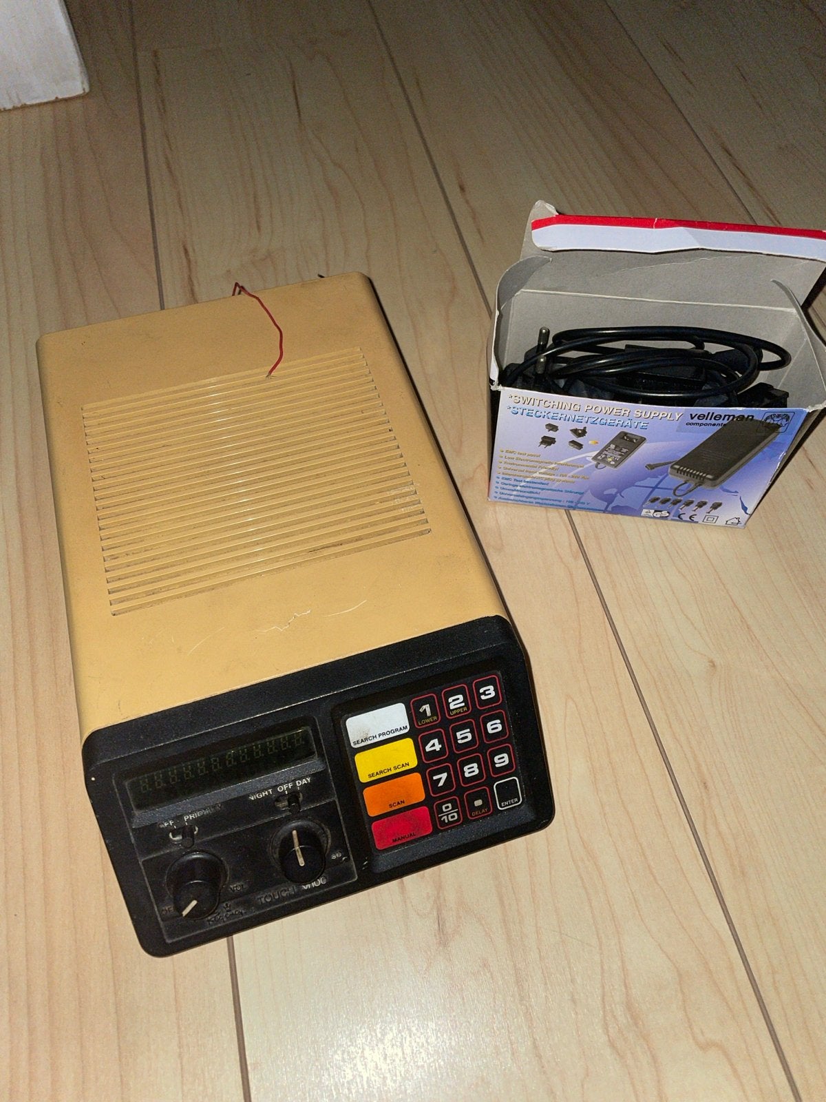 Touch 100 Vintage Radio Scanner - Degelijke Staat, Ophalen of Verzenden, Gebruikt, Radio