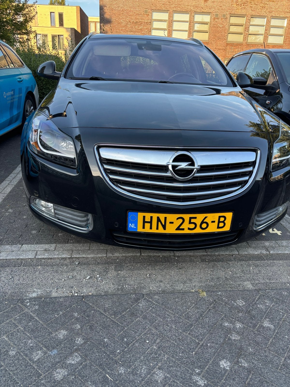 Opel Insignia 1.6 Turbo 132KW Sports Tourer 2011 Zwart, Auto's, Voorwielaandrijving, 4 cilinders, 179 pk, Zwart