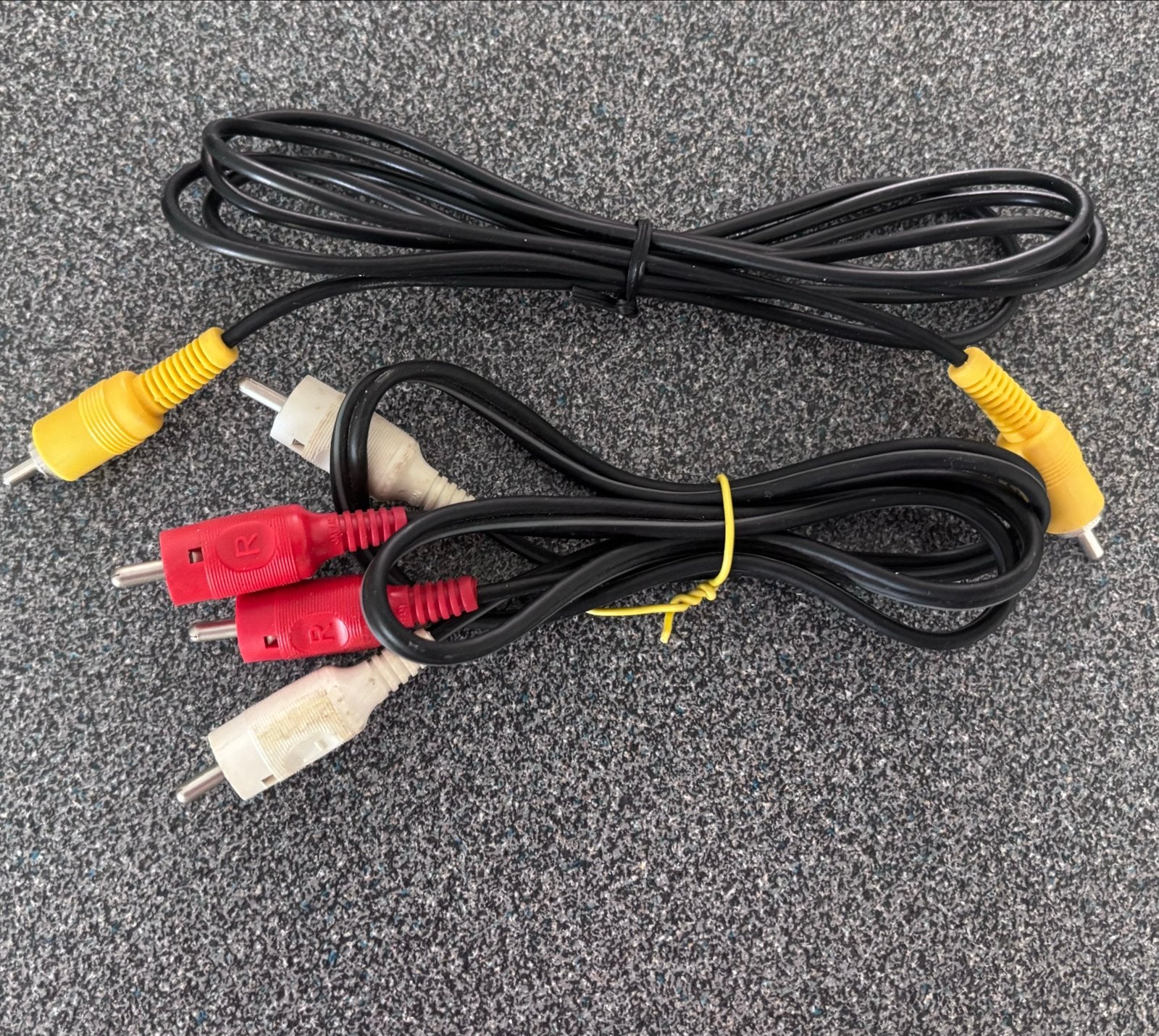 RCA Composiet Audio Video Kabel - Geel, Wit, Rood, Ophalen of Verzenden, Gebruikt, Minder dan 2 meter, Overige kabels