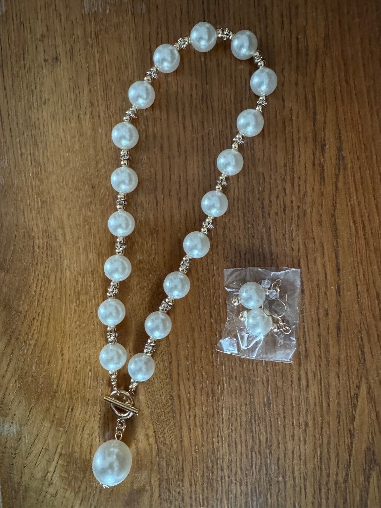 Nieuw sieradensetje, Ophalen of Verzenden, Nieuw, Overige kleuren, Kunststof