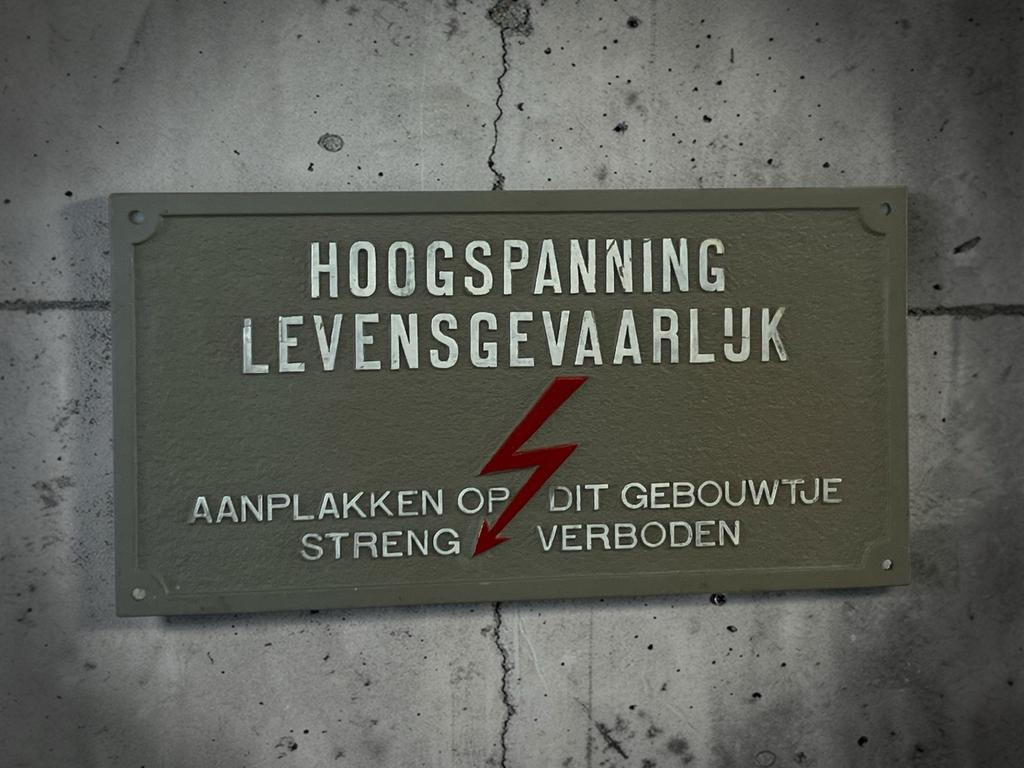 Oud Hoogspanning Bord 1950-60 - Nieuwstaat, Antiek en Kunst, Ophalen of Verzenden