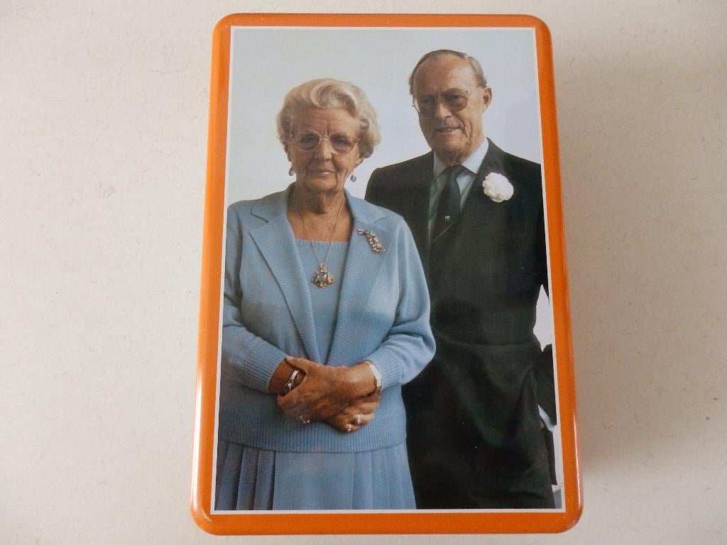 Trommel Bernard en Juliana, Ophalen of Verzenden, Zo goed als nieuw