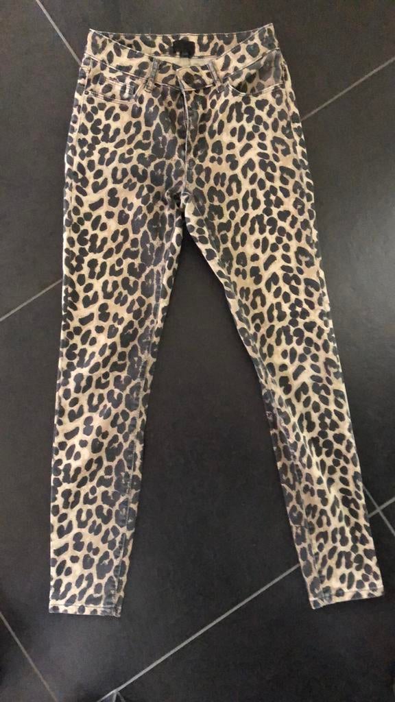 Jeans tijger motief. Mt XS. Z.g.a.n., Kleding | Dames, Bruin, Ophalen of Verzenden, Zo goed als nieuw, Maat 34 (XS) of kleiner