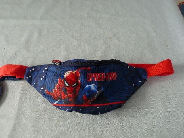 Blauw met rood  spiderman heuptasje penny bag  Nieuw, Kinderen en Baby's, Ophalen of Verzenden, Nieuw