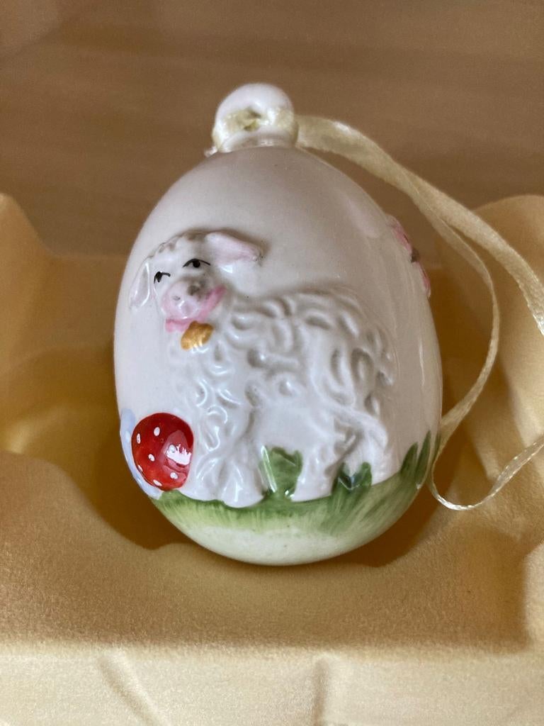 Villeroy en Boch Spring egg met schaap, Ophalen of Verzenden, Zo goed als nieuw