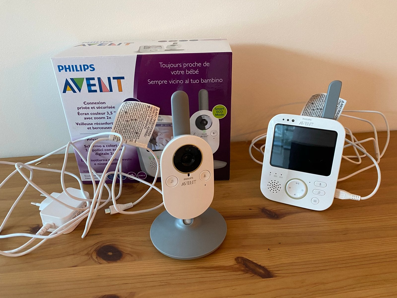 Philips Avent Babyfoon met Camera en Kleurenscherm, Kinderen en Baby's, Babyfoons, Ophalen, Gebruikt, 100 tot 250 meter, Camera