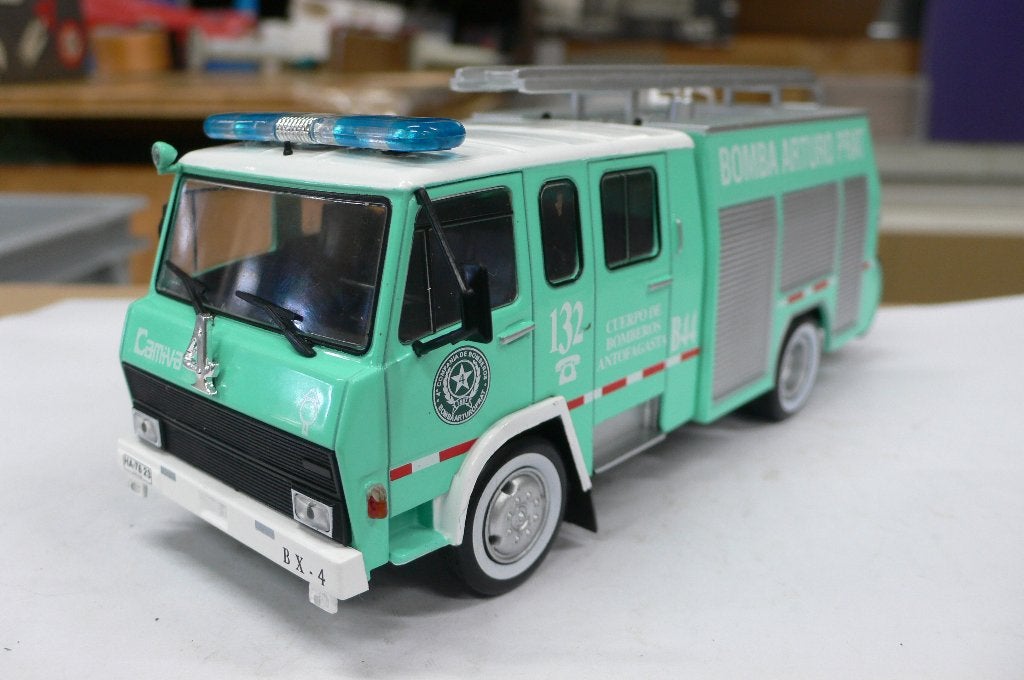 berliet kb 770  brandweerauto-altaya  - 1/43, Verzenden, Nieuw, Bus of Vrachtwagen, Overige merken