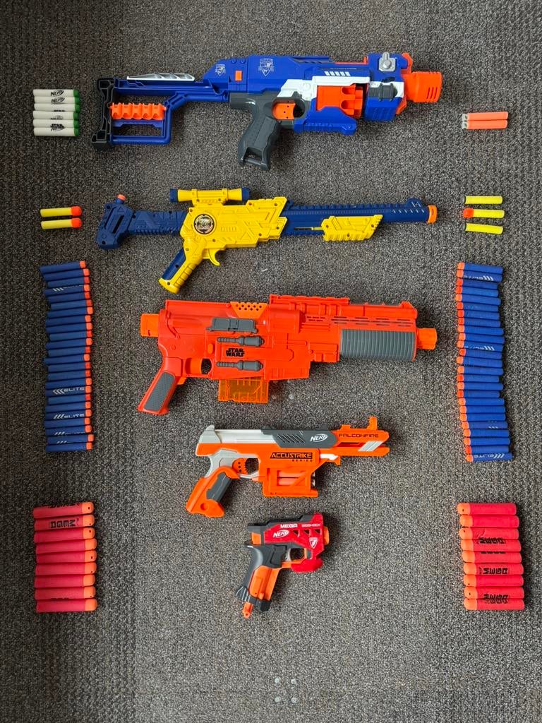 Nerf blasters, Ophalen of Verzenden, Zo goed als nieuw