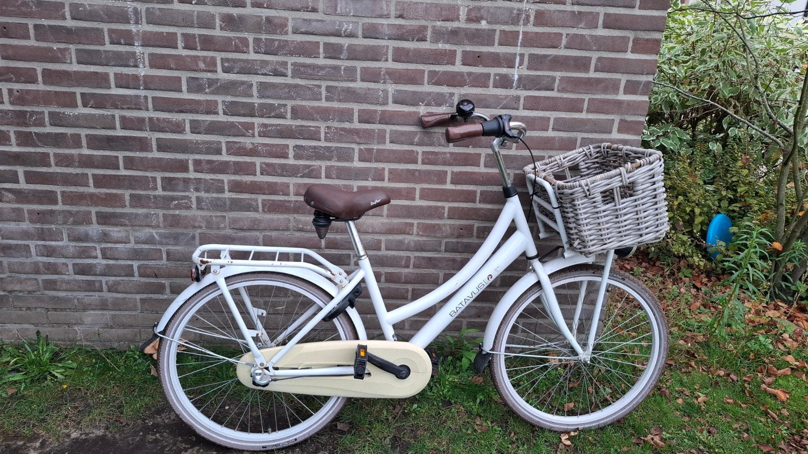 Batavus amigo  24 inch meisjesfiets met mandje en versnellin, Fietsen en Brommers, Ophalen, Velgrem, Batavus, Handrem