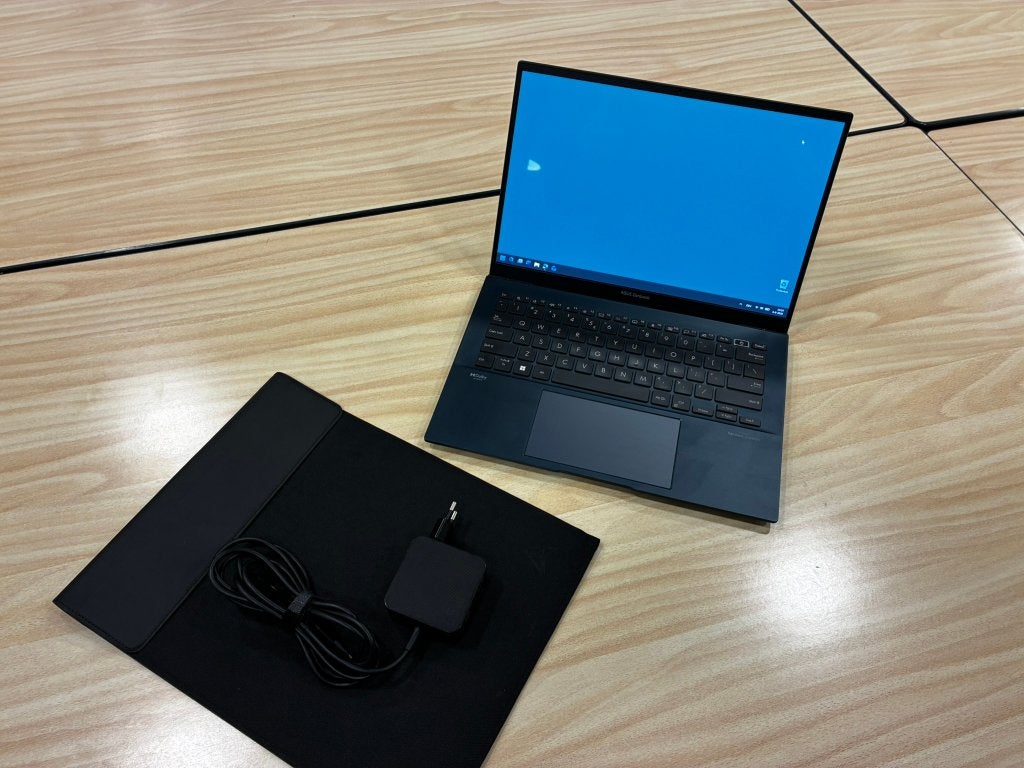ASUS Zenbook 14 OLED – Intel Core i7 / 16 GB RAM / 1 TB SSD, Ophalen, Gebruikt, 2 tot 3 Ghz, Qwerty