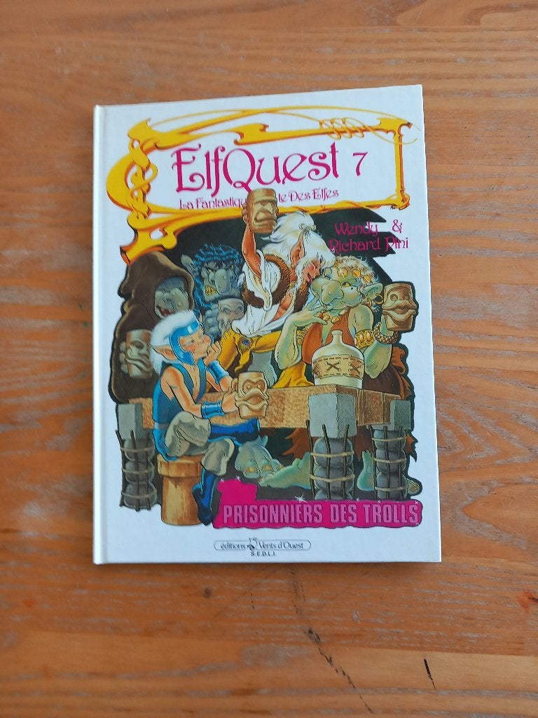 Le ElfQuest, Gelezen, Wendy & Richard Pini, Ophalen of Verzenden, Meerdere stripboeken