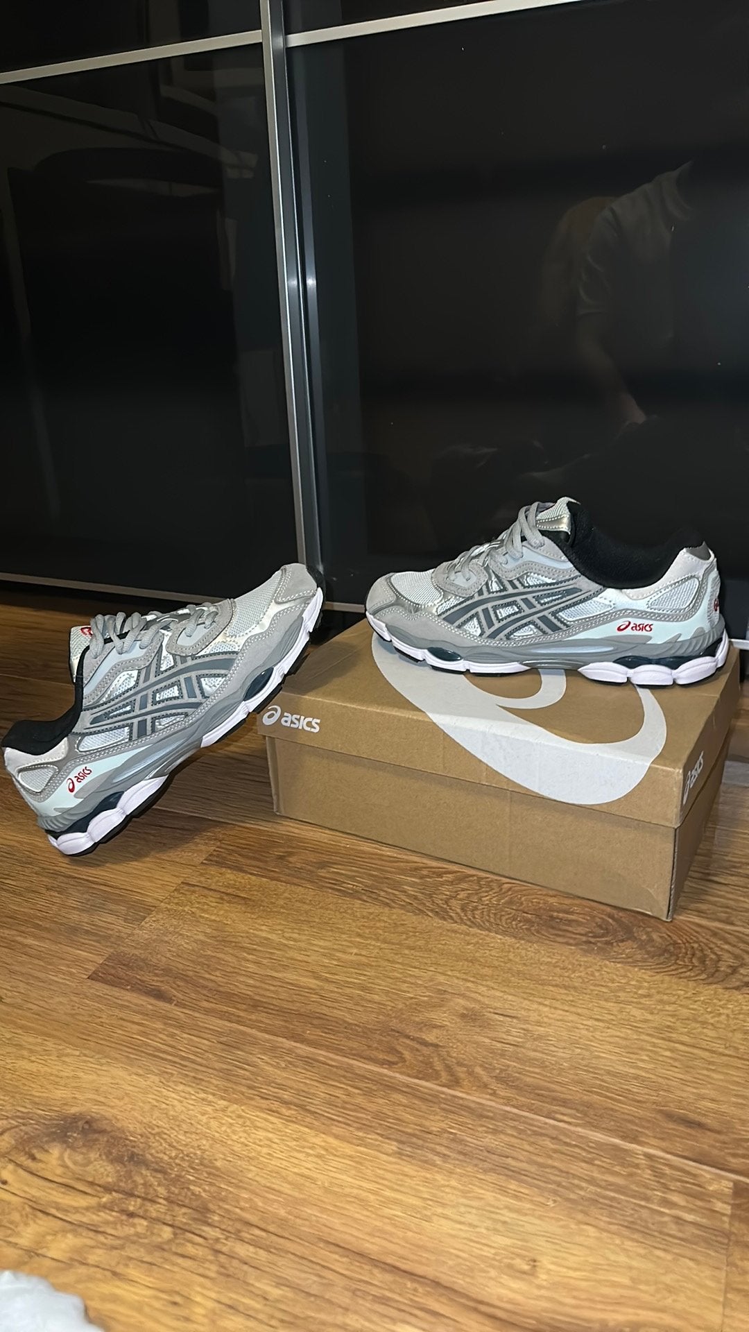 Asics gel grijs NYC, Kleding | Heren, Schoenen, Ophalen, Overige kleuren, Sportschoenen, Zo goed als nieuw