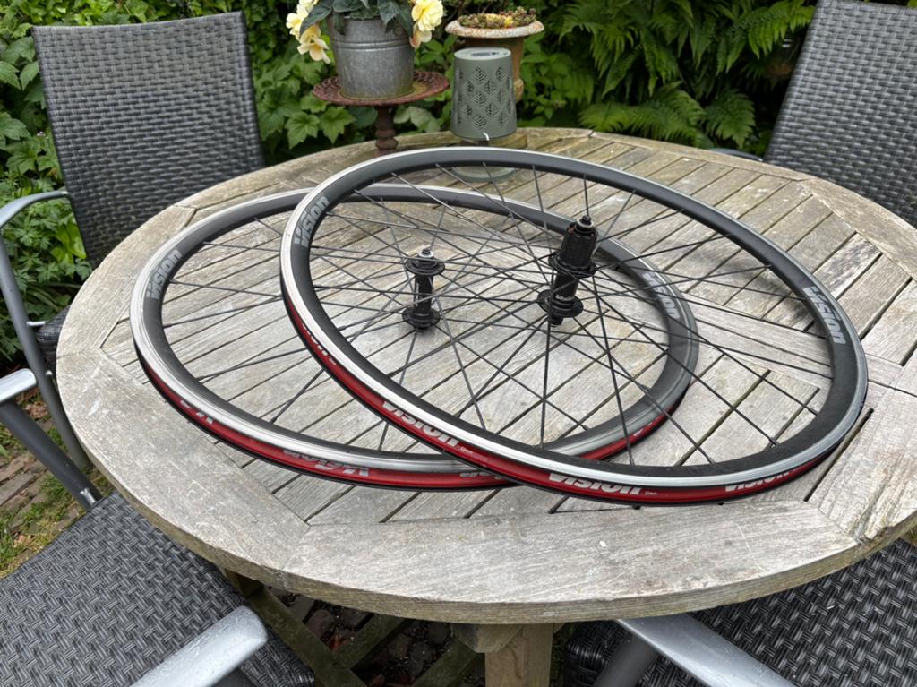 Set Vision racefietswielen met shimano 8-9-10 speed body, Ophalen of Verzenden, Gebruikt, Racefiets, Wiel