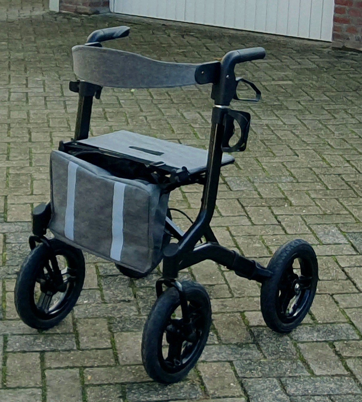 Lichtgewicht rollator outdoor NIEUW, Lichtgewicht, Lichtgewicht rollator outdoor NIEUW, Nieuw, Ophalen of Verzenden